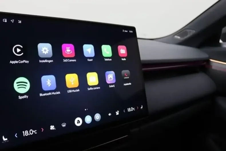 Lynk&Co 08 din 2025 cu 1.050 km - oferta LYN171733 - foto 20