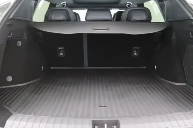 Lynk&Co 08 din 2025 cu 1.050 km - oferta LYN171733 - foto 28