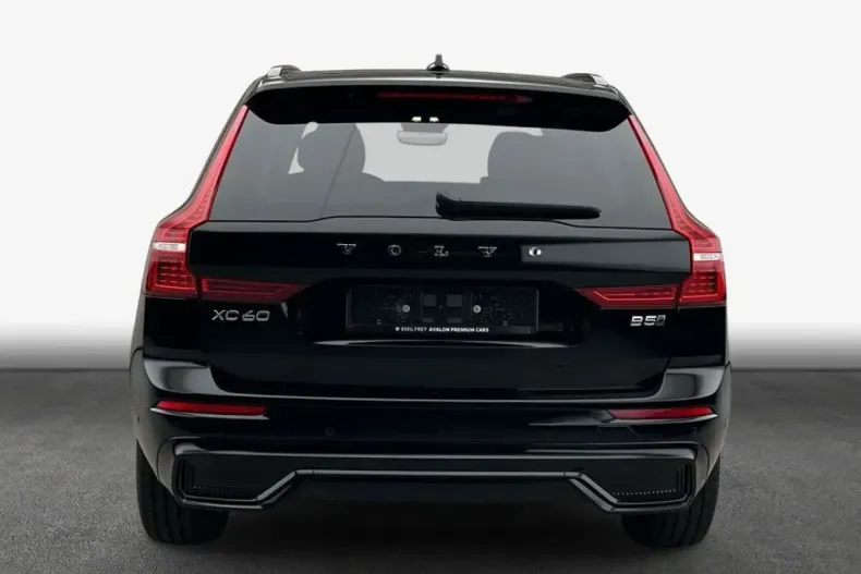 Volvo XC60 din 2023 cu 36.877 km - oferta VOL171734 - foto 5