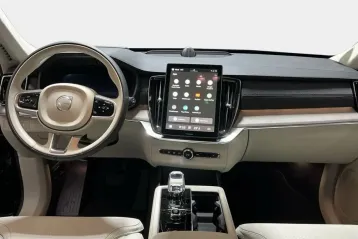 Volvo XC90 din 2025 - oferta VOL171740