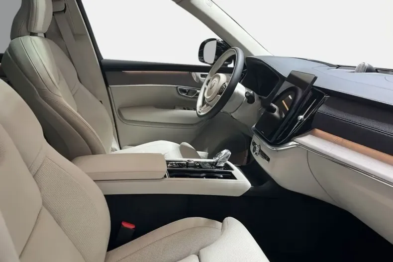 Volvo XC90 din 2025 cu 19.672 km - oferta VOL171740 - foto 11