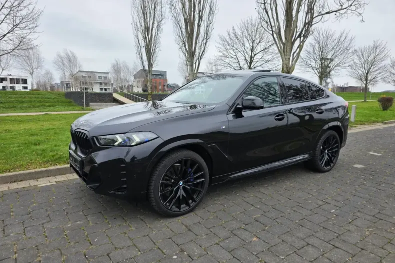 BMW X6 din 2023 cu 82.000 km - oferta BMW171741 - foto 3