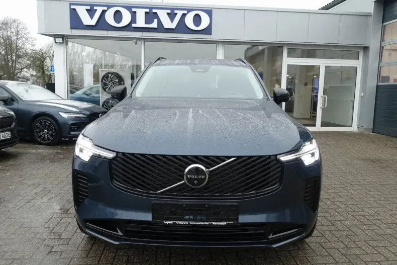 Volvo XC90 din 2025 cu 23.999 km - oferta VOL171742 - foto 2