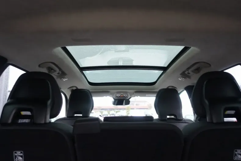 Volvo XC90 din 2025 cu 23.999 km - oferta VOL171742 - foto 22