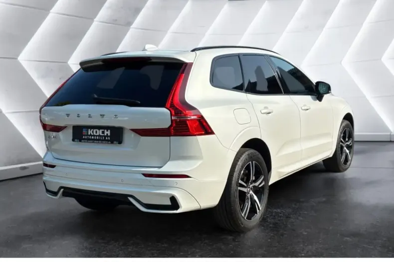 Volvo XC60 din 2022 cu 72.399 km - oferta VOL171747 - foto 4