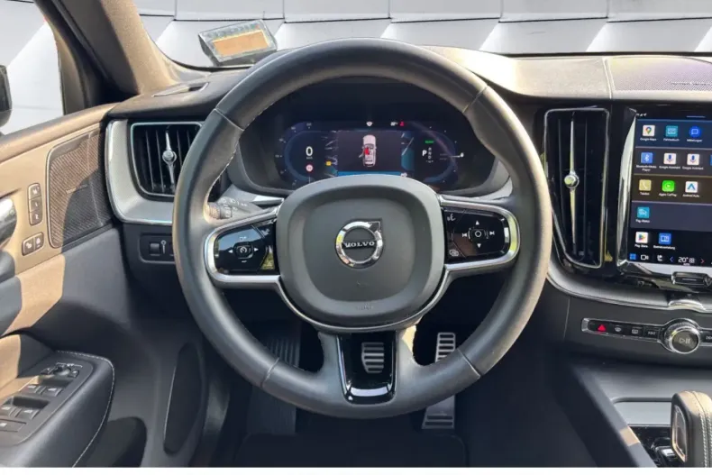 Volvo XC60 din 2022 cu 72.399 km - oferta VOL171747 - foto 6