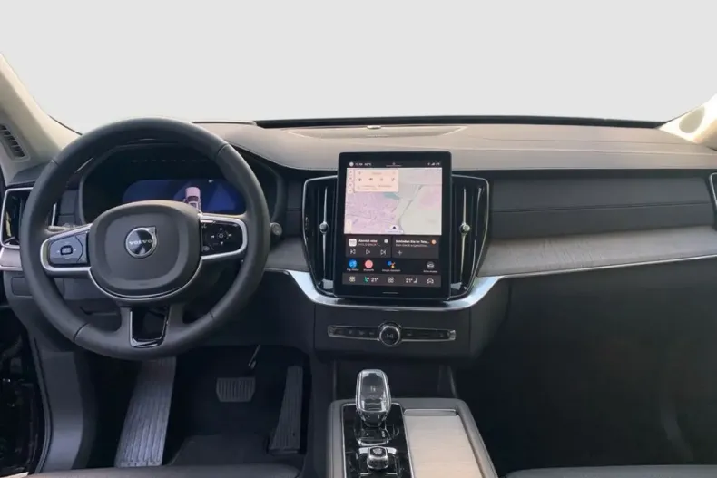 Volvo XC90 din 2025 cu 21.042 km - oferta VOL171748 - foto 9