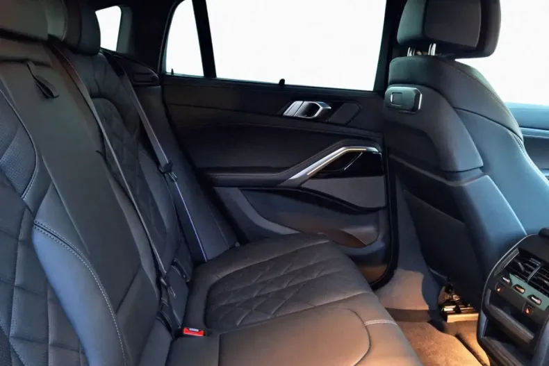 BMW X6 din 2024 cu 15.185 km - oferta BMW171749 - foto 8