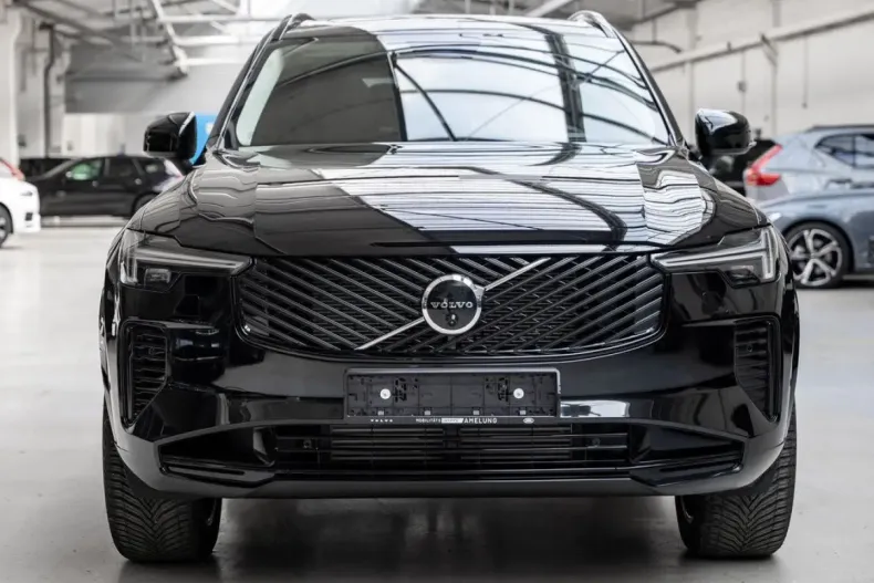 Volvo XC90 din 2025 cu 25.000 km - oferta VOL171763 - foto 2