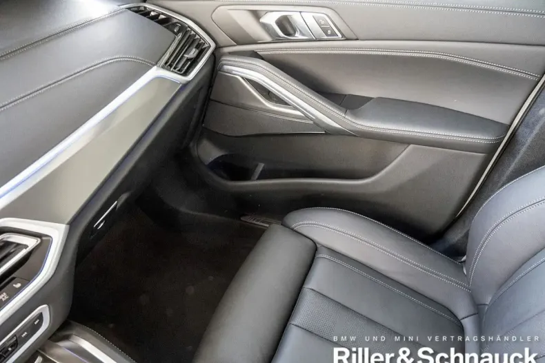 BMW X6 din 2022 cu 45.376 km - oferta BMW171764 - foto 13