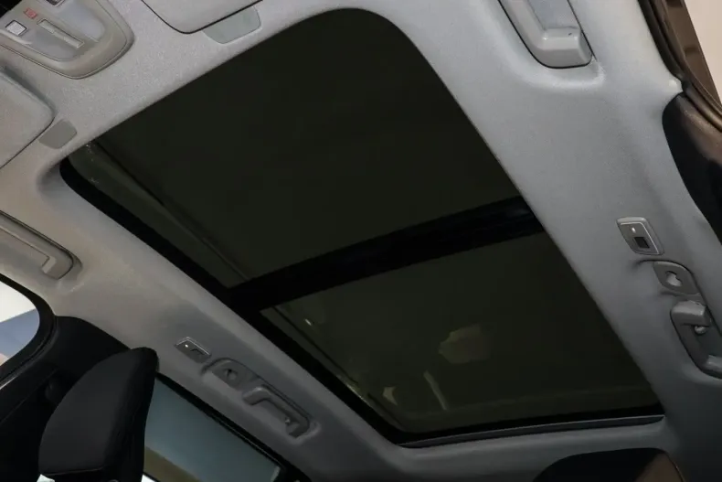 Volvo XC90 din 2025 cu 23.700 km - oferta VOL171766 - foto 10