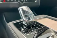 Volvo XC90 din 2025 cu 14.490 km - oferta VOL171768 - foto 24