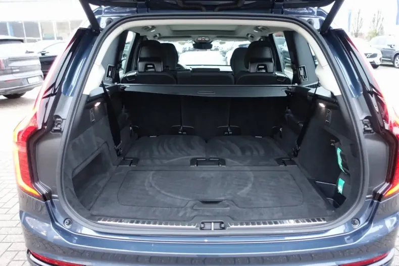 Volvo XC90 din 2025 cu 20.900 km - oferta VOL171770 - foto 25