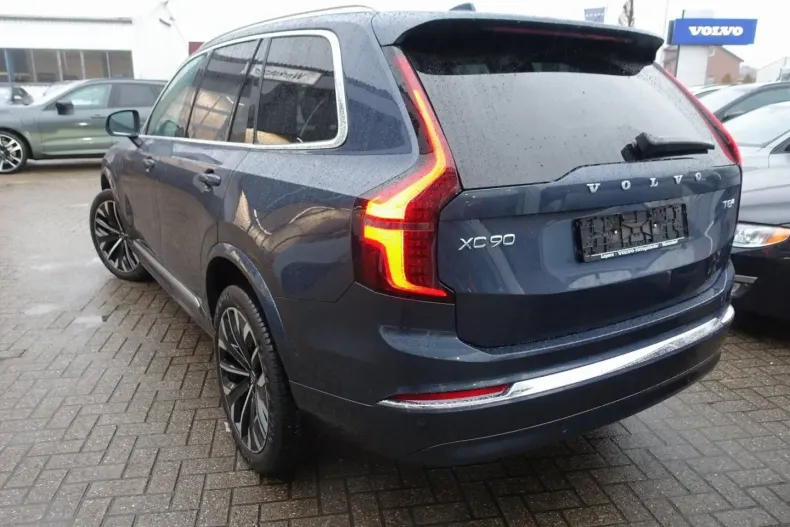 Volvo XC90 din 2025 cu 32.150 km - oferta VOL171771 - foto 4