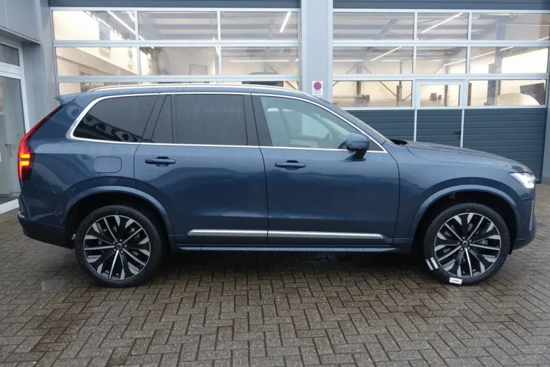 Volvo XC90 din 2025 cu 32.150 km - oferta VOL171771 - foto 8