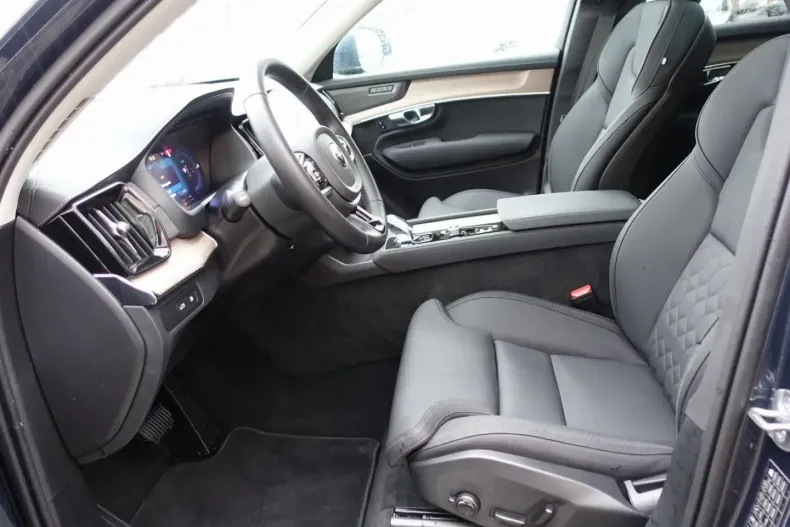 Volvo XC90 din 2025 cu 32.150 km - oferta VOL171771 - foto 9