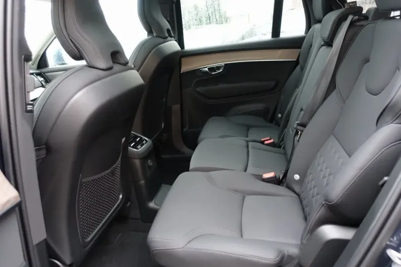 Volvo XC90 din 2025 cu 32.150 km - oferta VOL171771 - foto 12