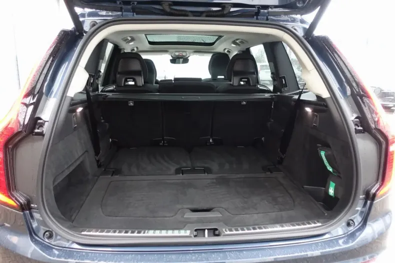 Volvo XC90 din 2025 cu 32.150 km - oferta VOL171771 - foto 23