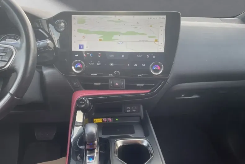 Lexus NX 450h din 2022 cu 64.200 km - oferta LEX171775 - foto 14