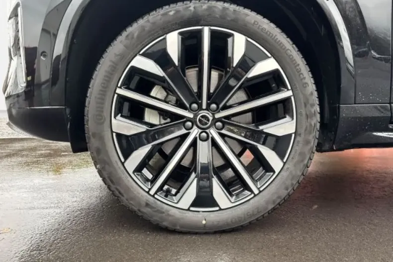 Volvo XC90 din 2025 cu 26.900 km - oferta VOL171776 - foto 6