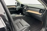 Volvo XC90 din 2025 cu 26.900 km - oferta VOL171776 - foto 8