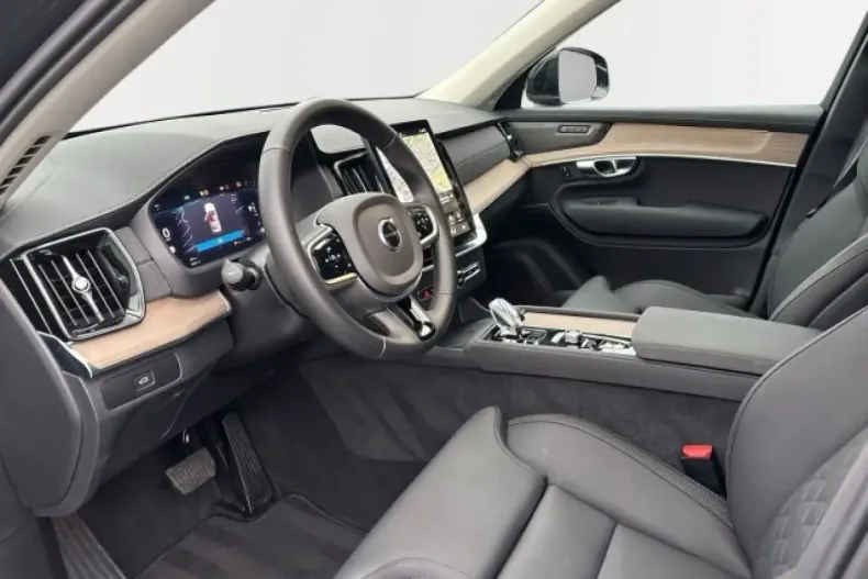 Volvo XC90 din 2025 cu 26.900 km - oferta VOL171776 - foto 11