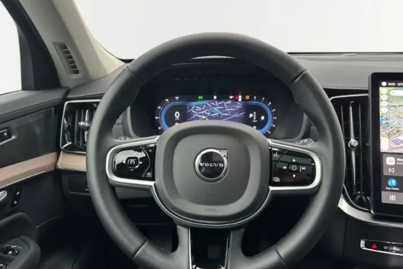 Volvo XC90 din 2025 cu 26.900 km - oferta VOL171776 - foto 13