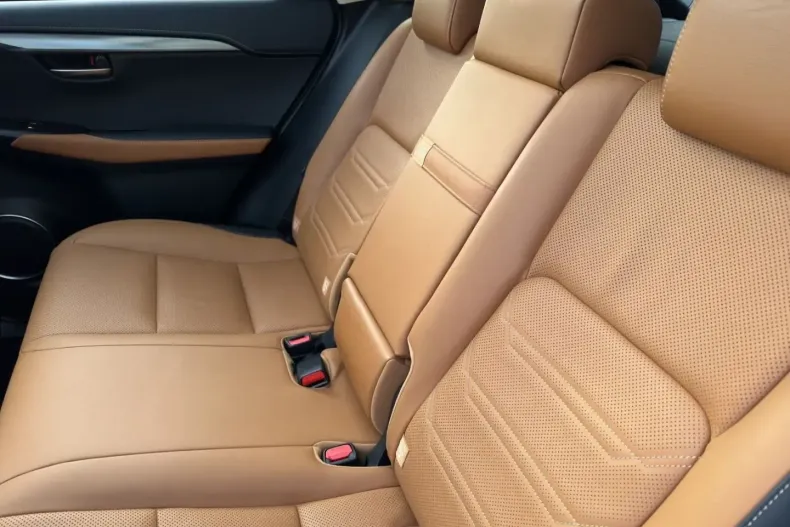 Lexus NX 300 din 2022 cu 39.631 km - oferta LEX171778 - foto 16