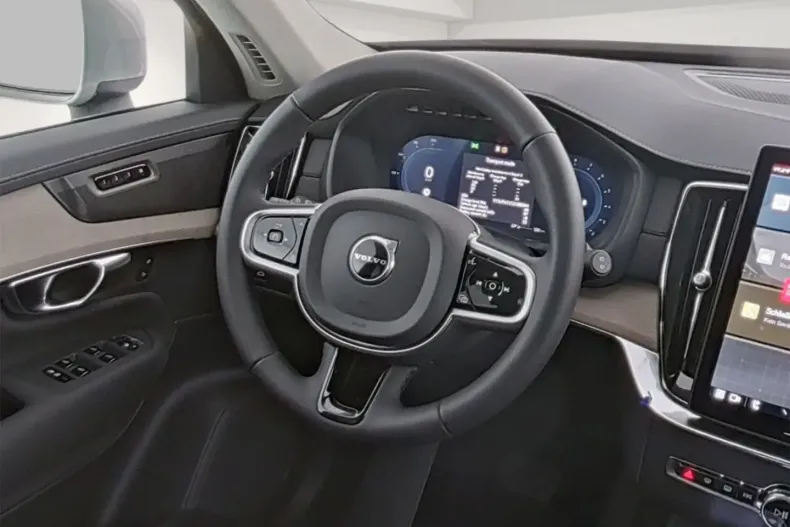 Volvo XC90 din 2025 cu 27.450 km - oferta VOL171779 - foto 8