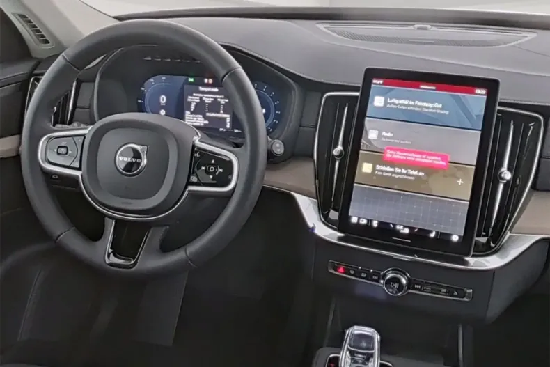 Volvo XC90 din 2025 cu 27.450 km - oferta VOL171779 - foto 9