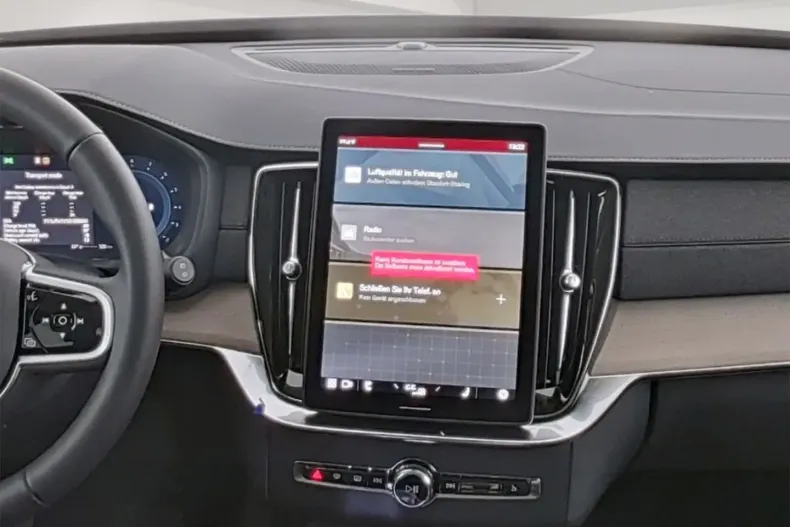 Volvo XC90 din 2025 cu 27.450 km - oferta VOL171779 - foto 10