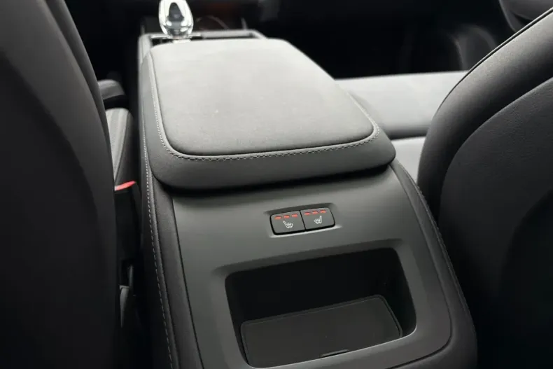 Volvo XC90 din 2025 cu 22.034 km - oferta VOL171783 - foto 15