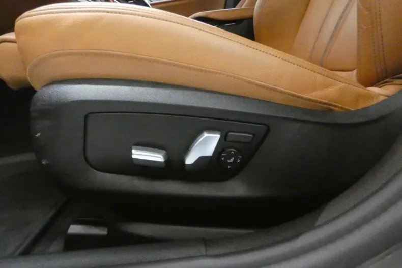 BMW M550 din 2021 cu 68.000 km - oferta BMW171784 - foto 23