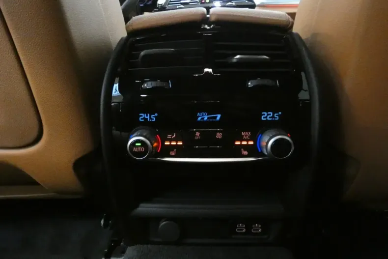 BMW M550 din 2021 cu 68.000 km - oferta BMW171784 - foto 31