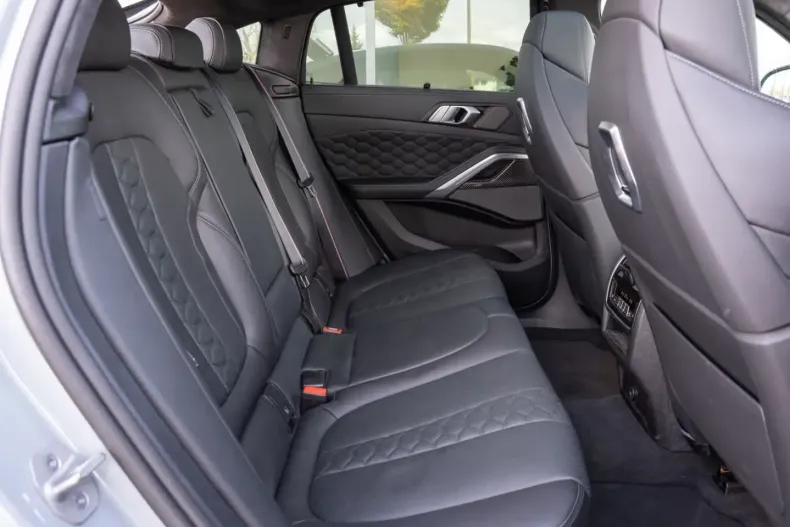 BMW X6 M din 2025 cu 6.078 km - oferta BMW171785 - foto 5