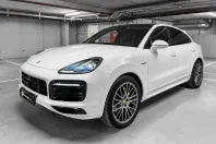 Porsche Cayenne din 2023 cu 32.000 km - oferta POR171786 - foto 1