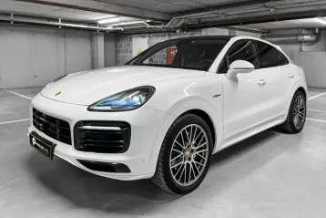 Porsche Cayenne din 2023 - oferta POR171786