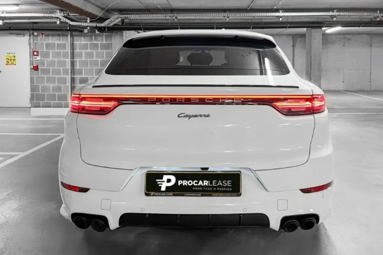 Porsche Cayenne din 2023 cu 32.000 km - oferta POR171786 - foto 5