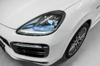 Porsche Cayenne din 2023 cu 32.000 km - oferta POR171786 - foto 19