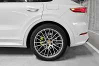 Porsche Cayenne din 2023 cu 32.000 km - oferta POR171786 - foto 21