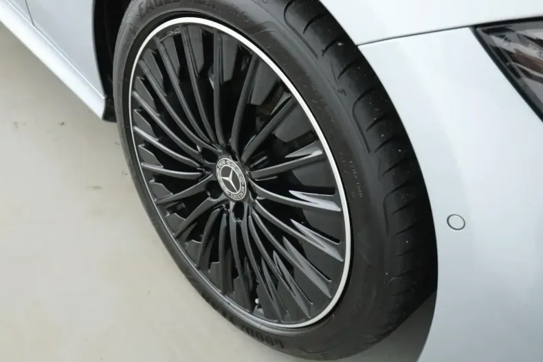 Mercedes-Benz CLE 300 din 2025 cu 14.700 km - oferta MER171792 - foto 22