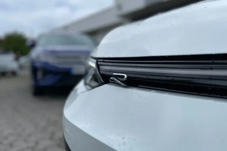 Volkswagen Golf din 2023 cu 14.900 km - oferta VOL171793 - foto 6