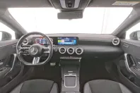 Mercedes-Benz CLA 220 din 2024 cu 15.620 km - oferta MER171796 - foto 6