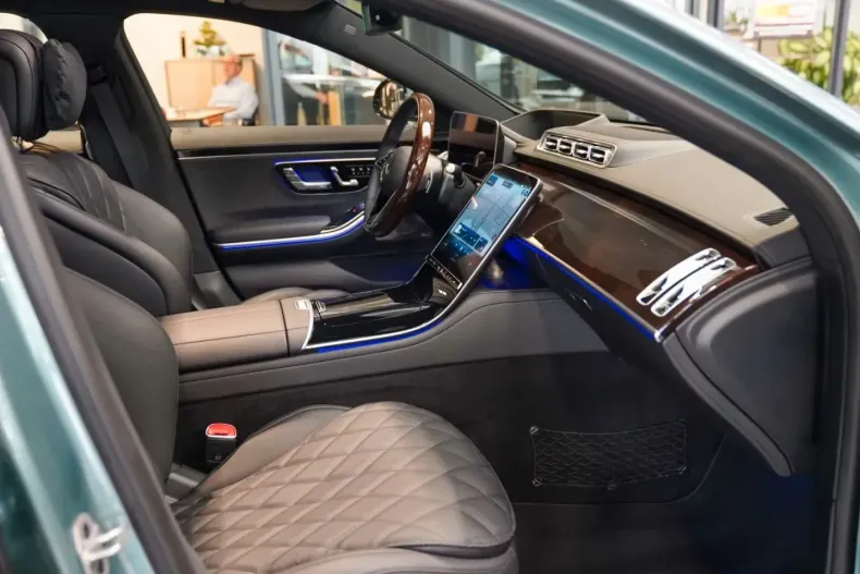 Mercedes-Benz S 350 din 2024 cu 10.957 km - oferta MER171797 - foto 8