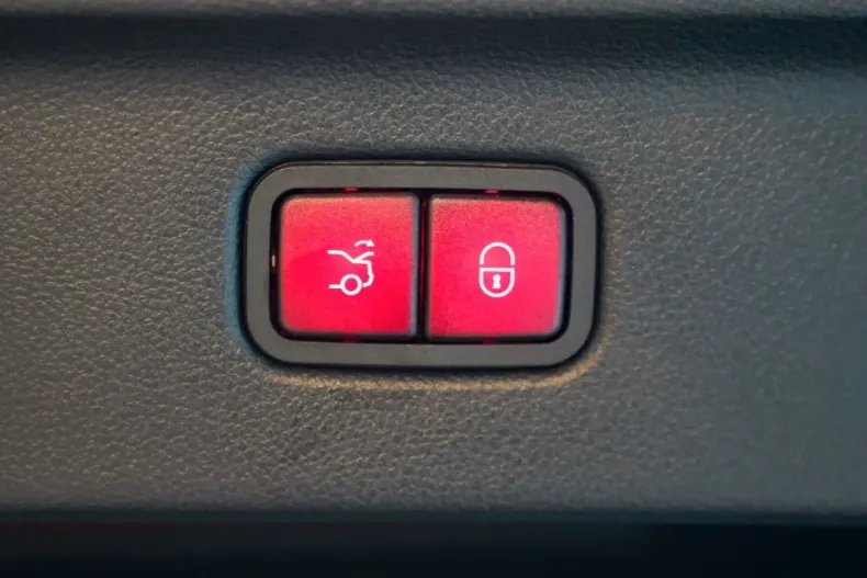 Mercedes-Benz S 350 din 2024 cu 10.957 km - oferta MER171797 - foto 25