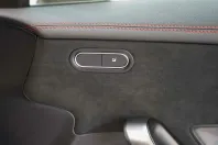 Mercedes-Benz CLA 220 din 2023 cu 12.588 km - oferta MER171800 - foto 11