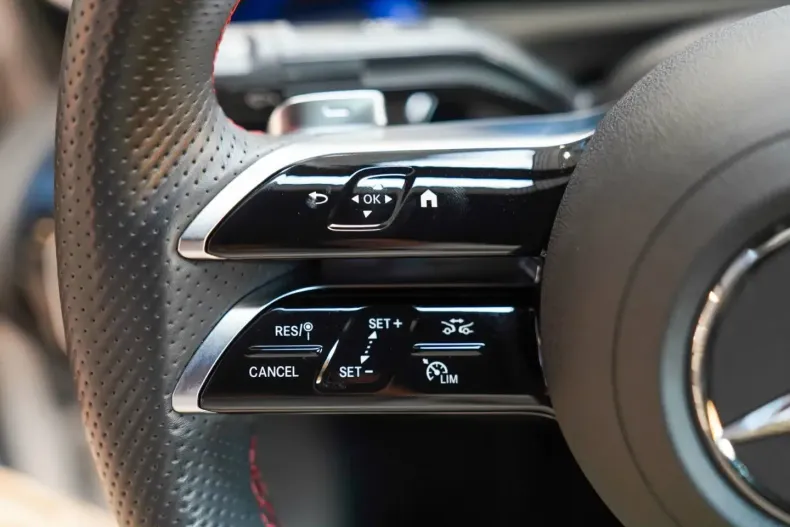 Mercedes-Benz CLA 220 din 2023 cu 12.588 km - oferta MER171800 - foto 17