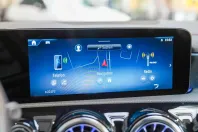 Mercedes-Benz CLA 220 din 2023 cu 12.588 km - oferta MER171800 - foto 18