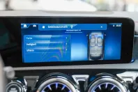 Mercedes-Benz CLA 220 din 2023 cu 12.588 km - oferta MER171800 - foto 21