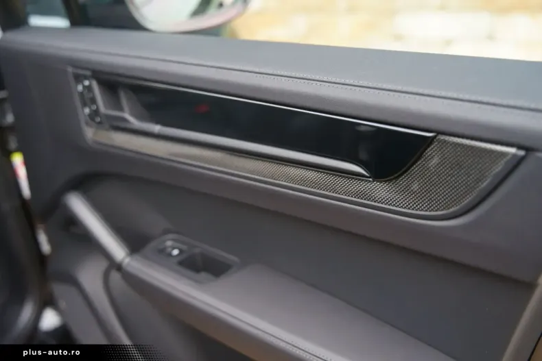 Porsche Cayenne din 2024 cu 2.999 km - oferta POR171803 - foto 21